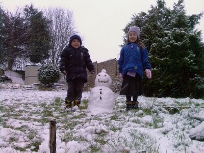 Jenny & Charlie's first snowman