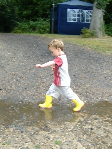 13 August - Making full use of a puddle