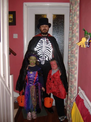 Dickensian Trick-or-Treaters